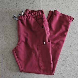 Figs scrub pants size Medium maroon